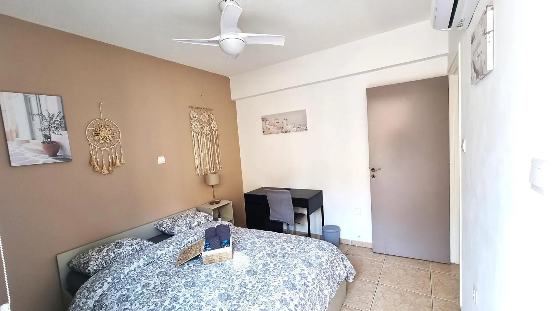 2 Beachside Apts, 5Min Walk To Shore With Internet Cyprus