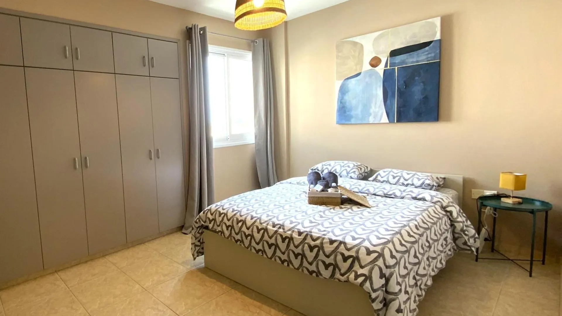 Apartment 2 Beachside Apts, 5Min Walk To Shore With Internet Cyprus